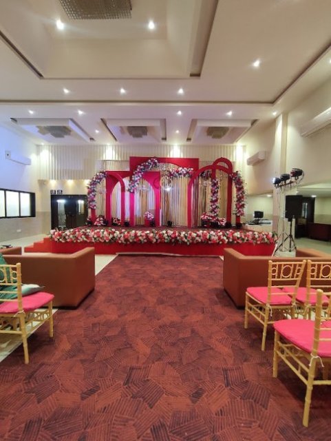 Dj Vivekk (Wedding/ Corporate/ Private/ Club/ Festival) DJ